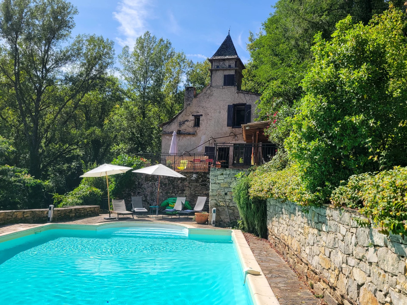 A beautiful farmhouse for sale in the Aveyron, France