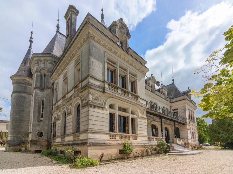 chateau cognac jarnac