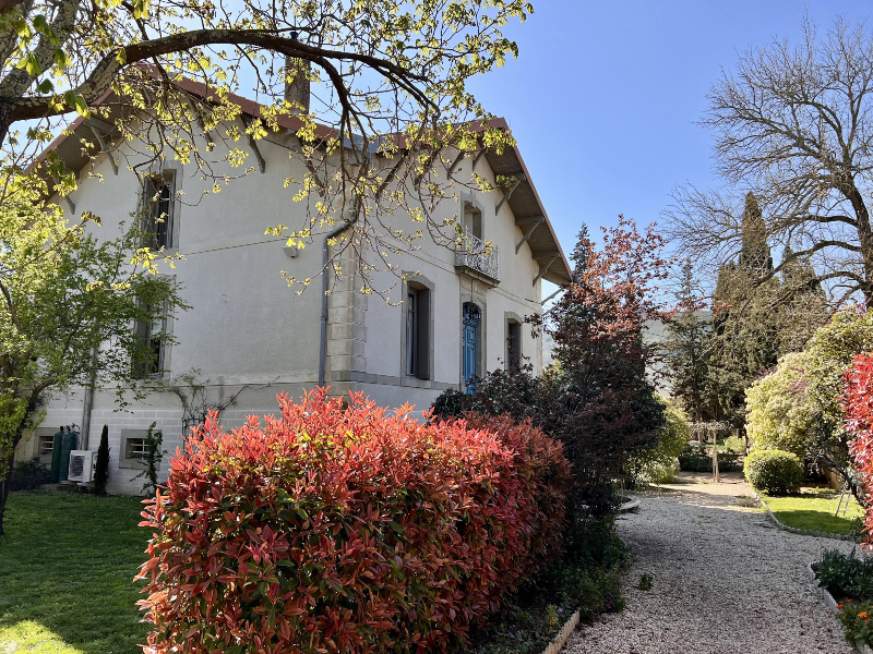 village house corbieres