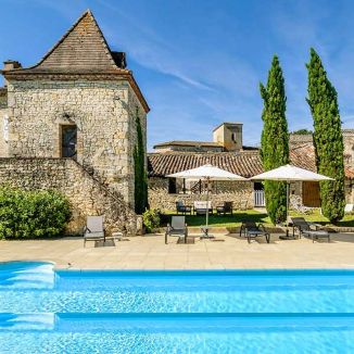 Income generating gite complex for sale in France
